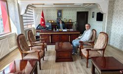 Akdağmadeni’nde Müdür Yardımcısı Muhammet Uzun’dan Kaymakam Kaymakçı’ya veda ziyareti
