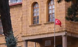 Yozgat Lisesi 131 yıllık tarihiyle geçmişten günümüze ışık tutuyor