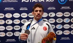 Milli güreşçi Yüksel Sarıçiçek dünya ikincisi oldu