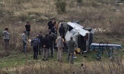 Korkutan kaza! Otomobil şarampole uçtu