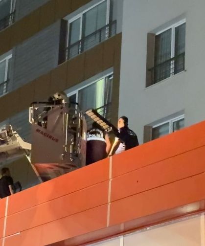 Yangın paniği acı bitti: 13'üncü kattan düşerek hayatını kaybetti