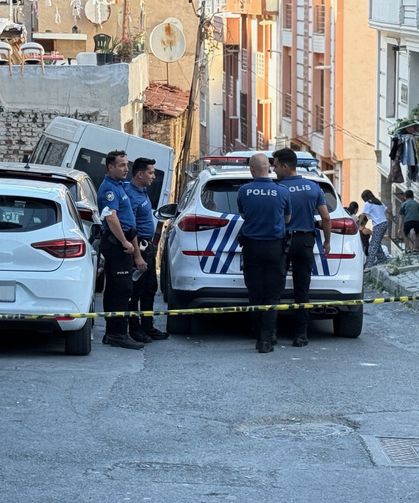 Kötü kokunun geldiği evde 25 yaşındaki genç ölü bulundu