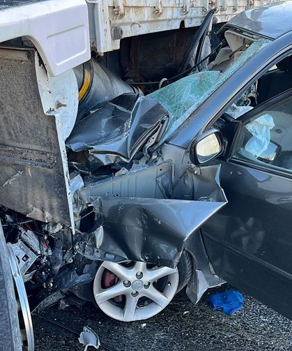 Yozgat’ta otomobil ile kamyon çarpıştı: 1 yaralı