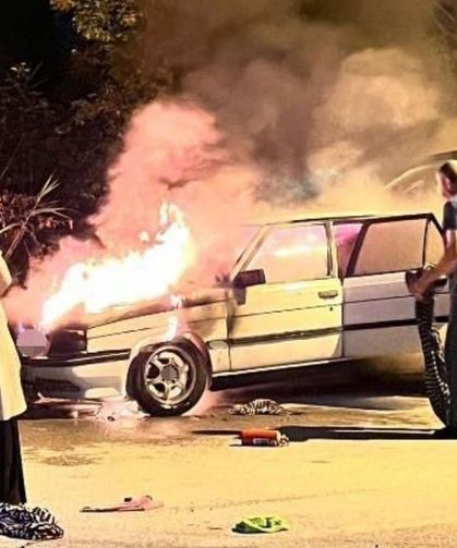 Yolculuk bir anda kabusa döndü: Araç alev aldı