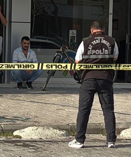 5’inci kattan düşen 49 yaşındaki adam hayatını kaybetti!