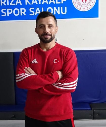 Yozgatlı Antrenör Ahmet Özdemir’den dünya üçüncülüğü
