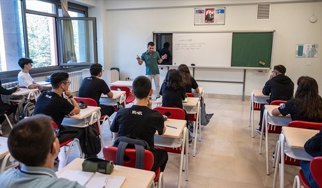 Öğretmenlere Yargıtay şoku: Milyonlarca eğitimciyi etkileyecek karar açıklandı!