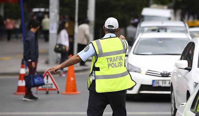 Araç kontrollerinde şok edici rakamlar: Emniyetin gözü 81 ilde!"