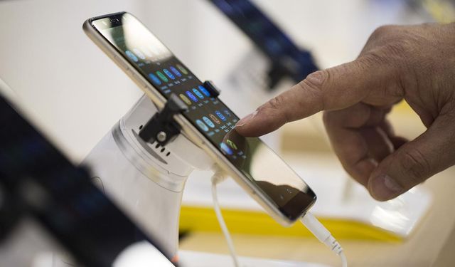 O markanın telefonlarında güvenlik açığı çıktı: Marka uyardı aman dikkat!