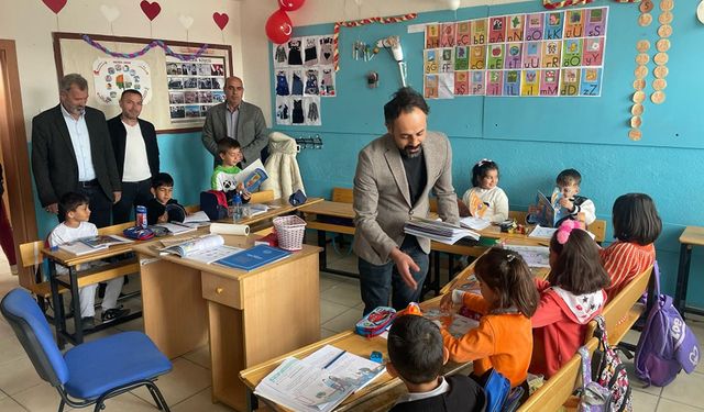 Başkan Gün'den öğrencilere anlamlı destek