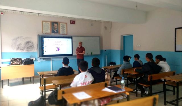 Yozgat'ta öğrencilere sınav kaygısıyla baş etme eğitimi verildi