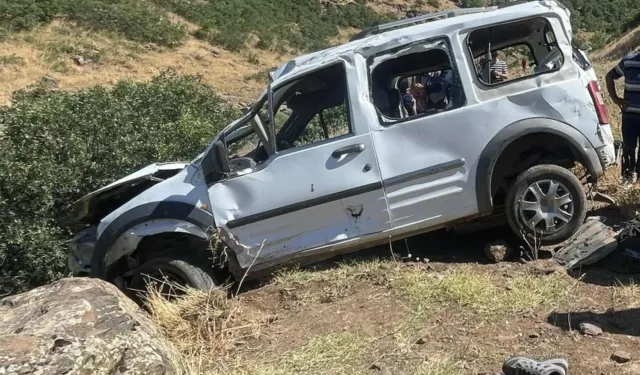 Araç şarampole uçtu… 1 kişi hayatını kaybetti