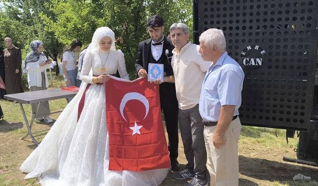 Genç çiftlere anlamlı hediye