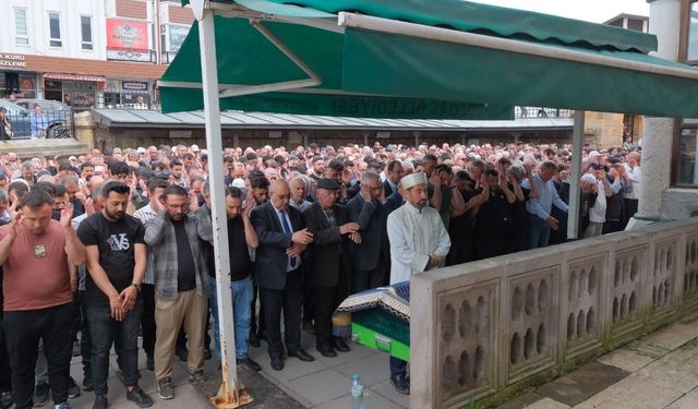 Okur dualarla uğurlandı