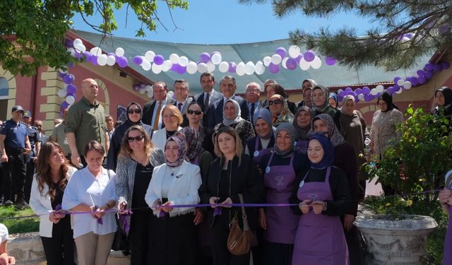 Aydıncık'ta kadın emeği buluşması