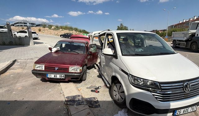 Kaza sonrası taraflar arasında kavga çıktı: 7 kişi yaralandı