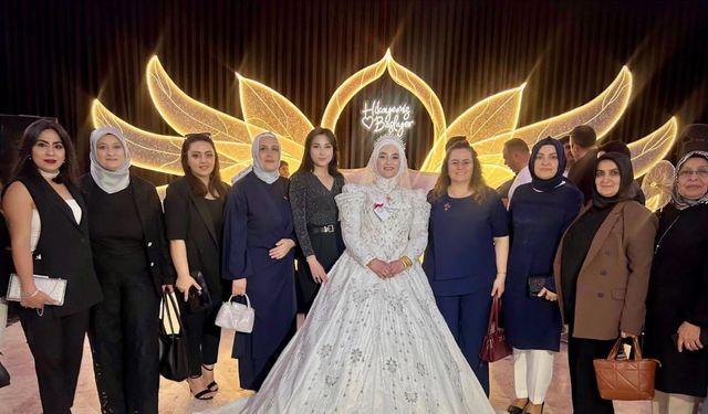 AK Parti Yozgat Kadın Kolları, Rümeysa Betül Macit'in mutluluğuna ortak oldu