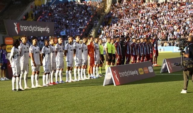 Kasımpaşa-Trabzonspor maçında golsüz eşitlik sürüyor