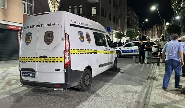 Komşusunu bıçakladı, sokağa ateş açtı: 4 yaralı