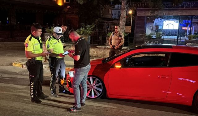“Askeri personelim” dedi: Cezadan kurtulamadı