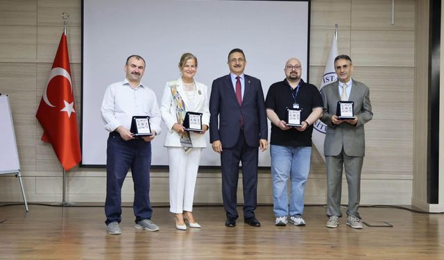 İstanbul Aydın Üniversitesi’nde akademisyenlere proje hazırlama eğitimi