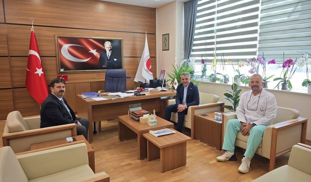 Vali Özkan Bozok Üniversitesi Hastanesi’ni ziyaret etti