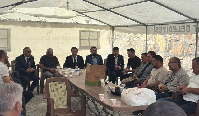AK Parti Yozgat teşkilatından Seyran ailesine taziye ziyareti