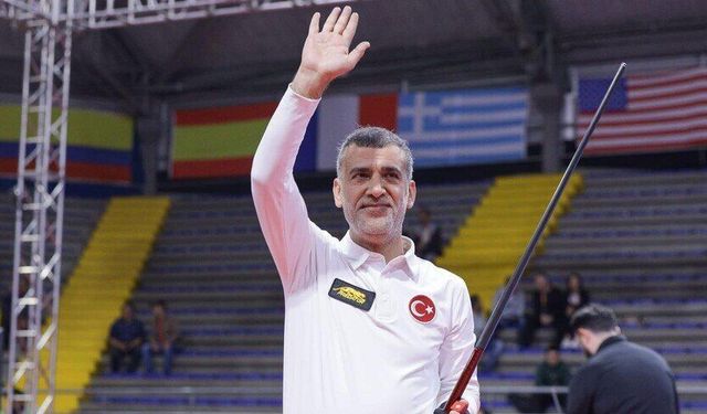 Tayfun Taşdemir'den dünya üçüncülüğü başarısı