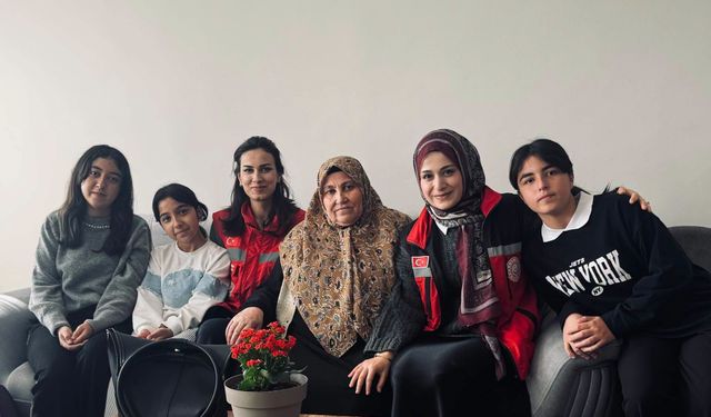 Sarıkaya’da Dünya Kız Çocukları Günü dolayısıyla hane ziyareti gerçekleştirildi