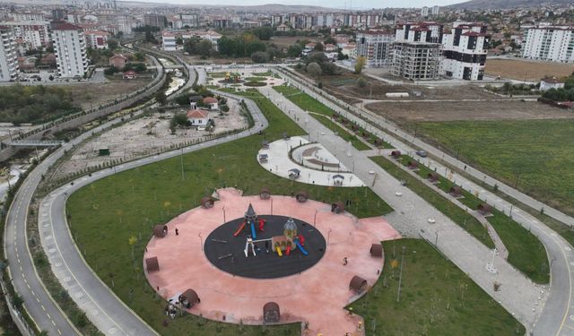 Sorgun’da belediye çalışmaları sürüyor: Mezarlık, bisiklet yolu ve parkta bakım mesaisi
