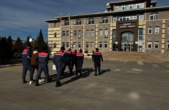 Yozgat'ta adli suçlardan aranıyorlardı: 15 kişi yakalandı!