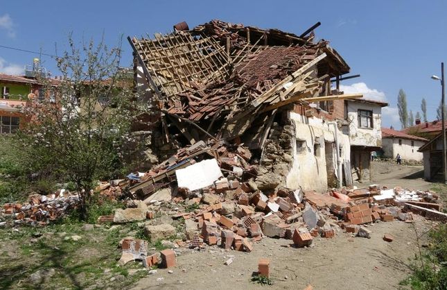 Tokat depreminden etkilenen Yozgat'a tam not!