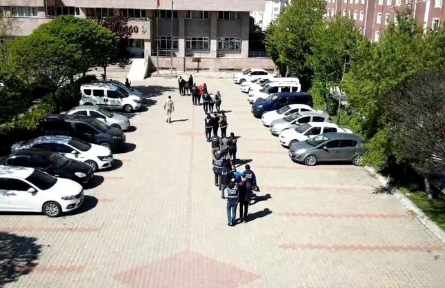 Yozgat'ta uyuşturucuya darbe: 13 şüphelinin 10'u tutuklandı!
