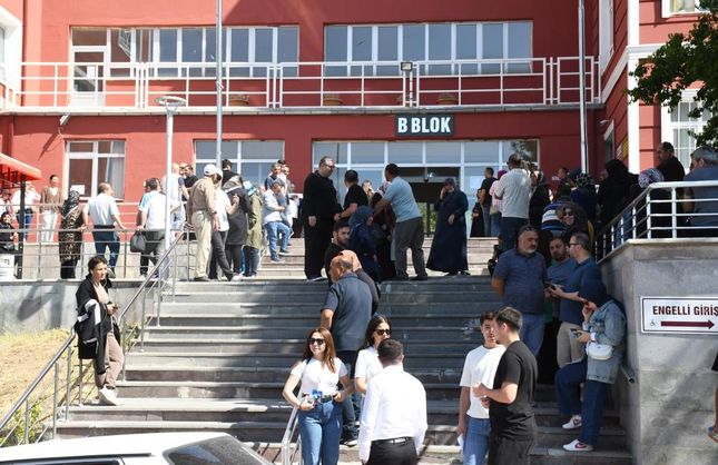 Yozgat'ta binlerce öğrenci YKS’nin ilk adımında ter döktü