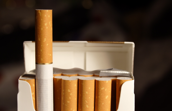 Sigara içenlere kötü haber: Paket başına 20 TL kesilecek