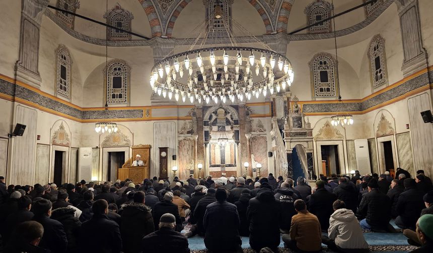 Yozgatlılar sabah namazında buluştu