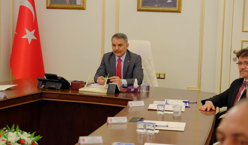 Yozgat Valisi Bakan ile toplantıya katıldı!