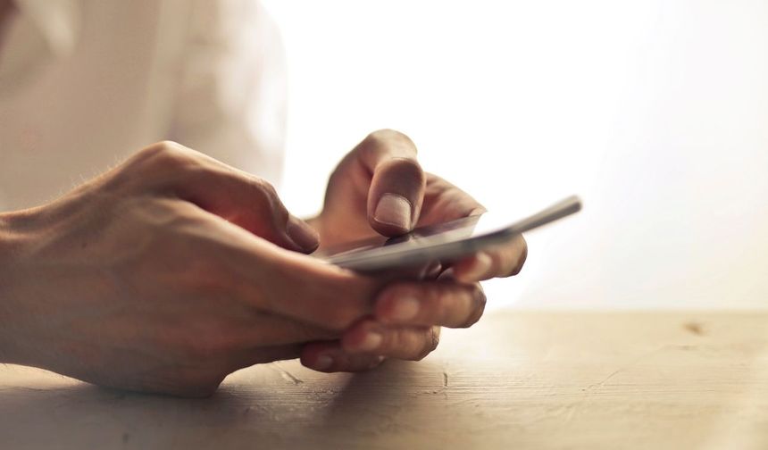 Bu telefonlar için binlerce dolar teklif ediliyor!