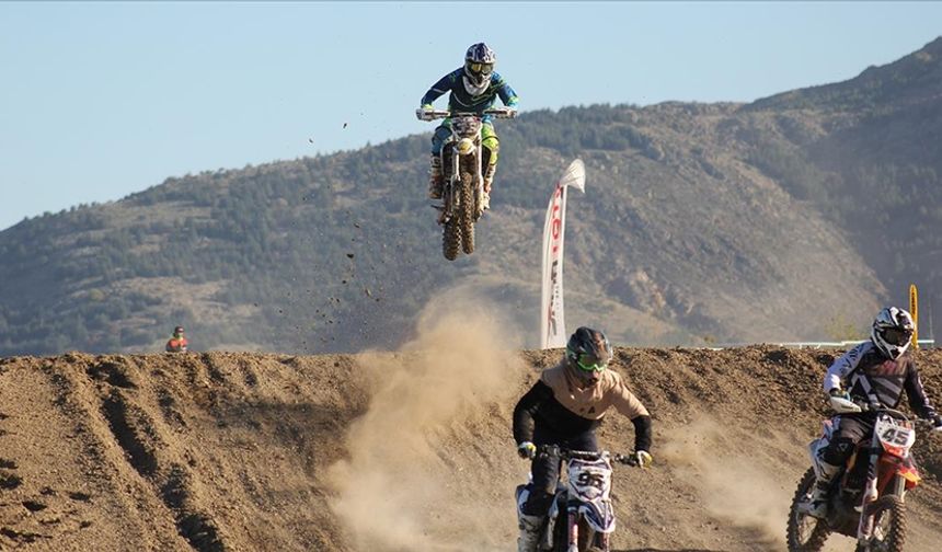 Coşar’dan gençlere çağrı: Motofest’te buluşalım!