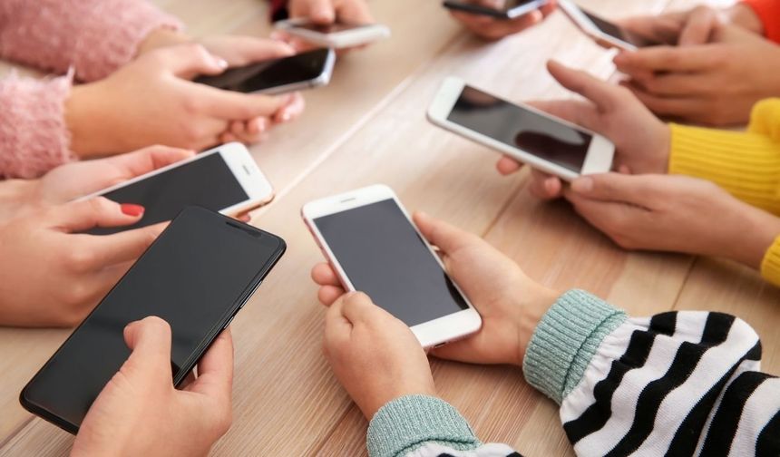 Akıllı telefonlarda büyük değişiklik geliyor: Milyonlarca kullanıcıyı ilgilendiriyor