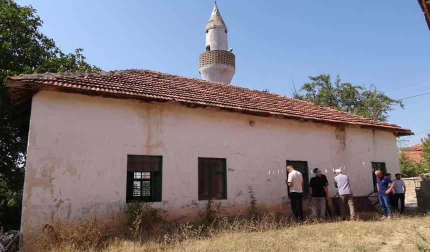 Yozgat’ta asırlık tarihi cami onarılmayı bekliyor