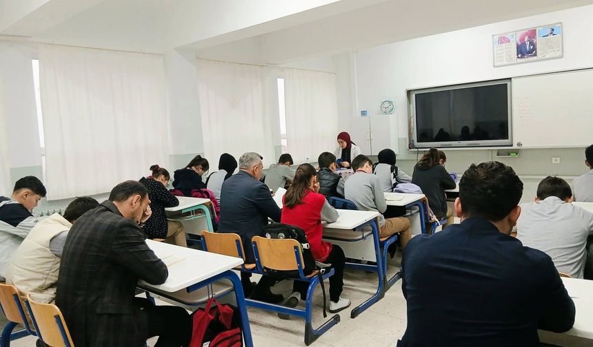 Kadışehri okuyor projesi yeniden başladı