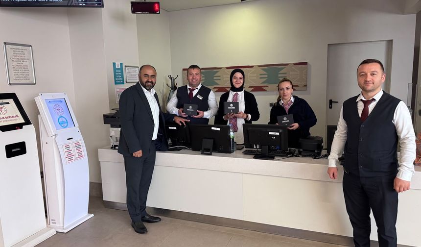 Öz Sağlık İş Yozgat Şubesi, Şehir Hastanesi çalışanlarını ziyaret etti