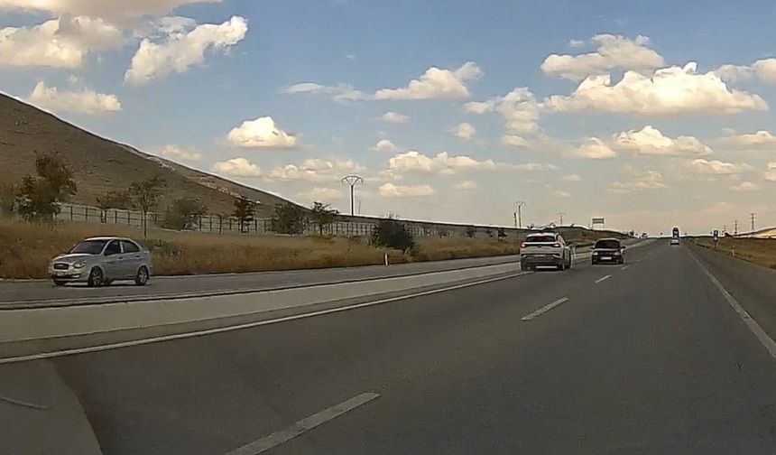 Ters yönde giden otomobil sürücüsüne 90 bin lira ceza