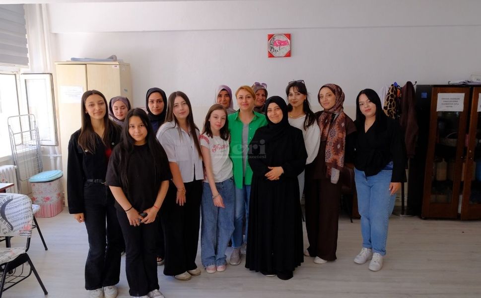 Yozgat’ta makyaj kursu umut oluyor