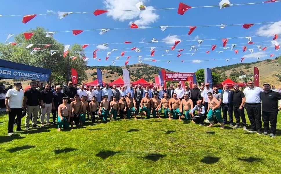 2027 Yıldızlar Güreş Şampiyonası Yozgat Derbent köyüne emanet