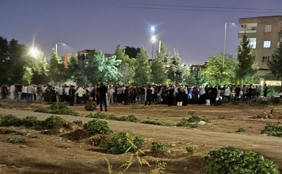 Mezarlıkta dehşet: Aynı aileden 3 kişi yaşamını yitirdi