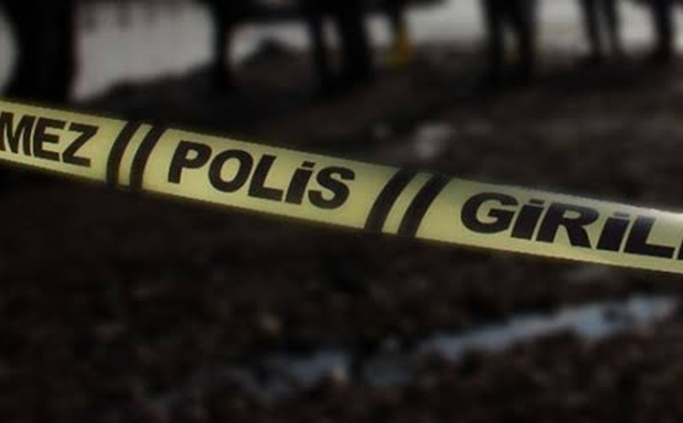 Yakınları haber alamadı, evinde ölü bulundu
