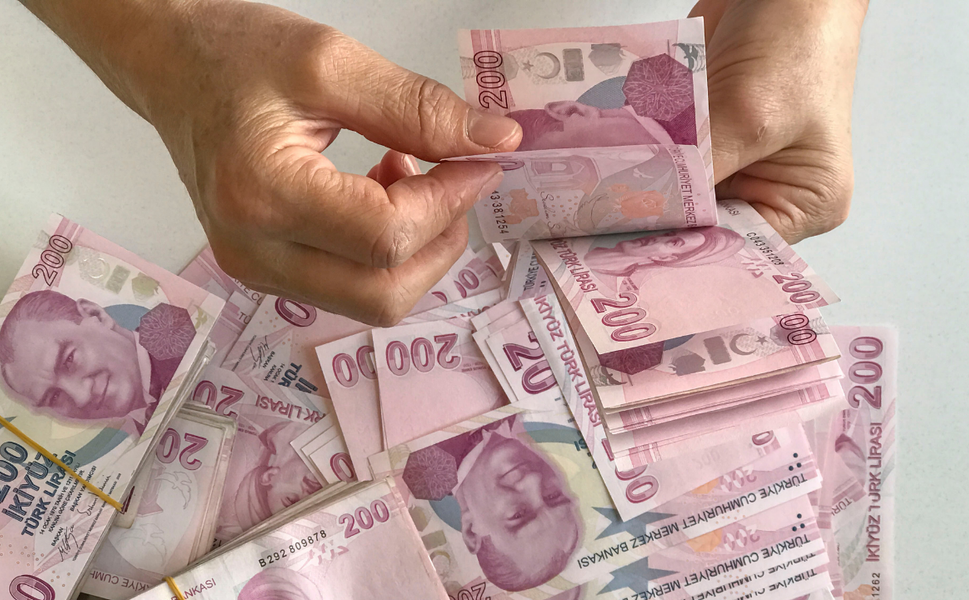 Bakan Bolat’tan dikkat çeken maaş zammı açıklaması