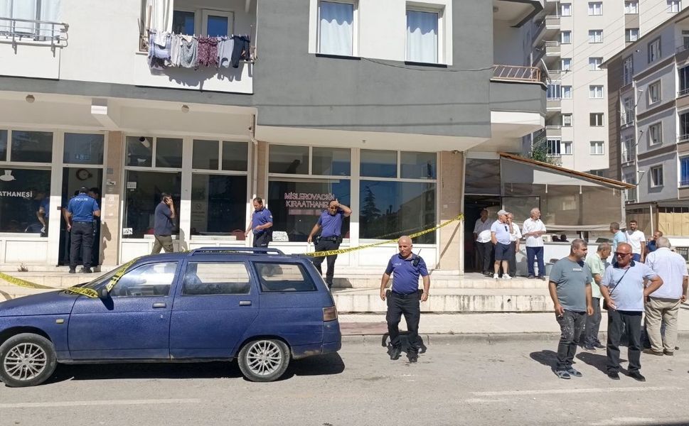 Kahvehanede tartışma kanlı bitti! 1 ölü, 1 yaralı